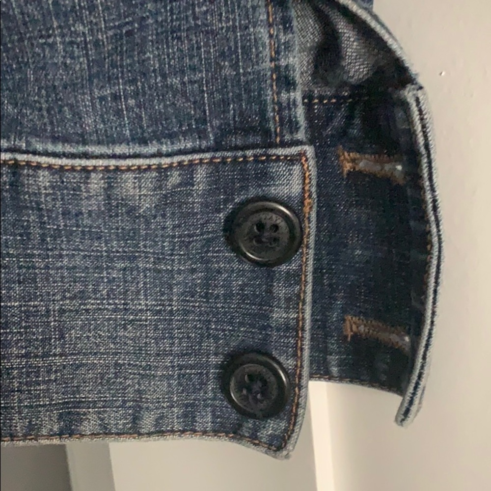 Fitted Jean Jacket - Picture 2 of 5